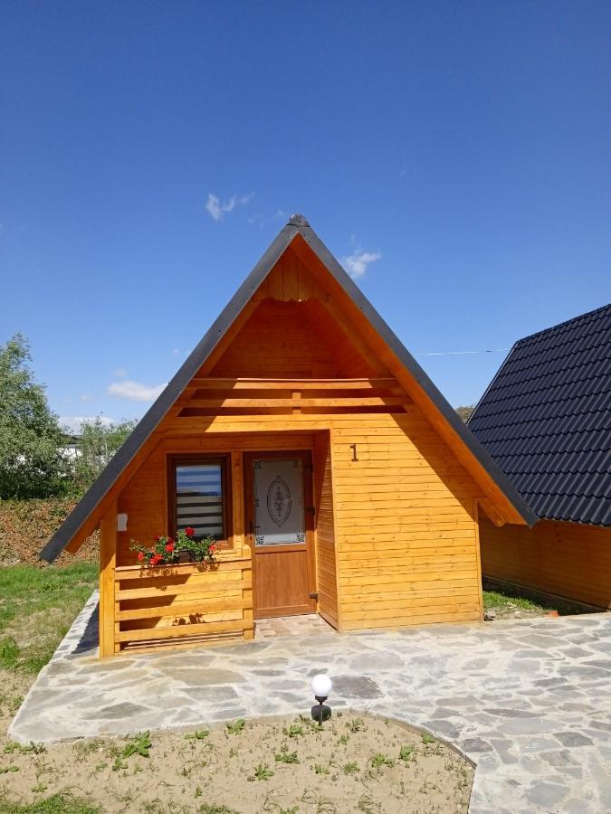 Hanul Vanatorului Gura Humorului Exterior foto